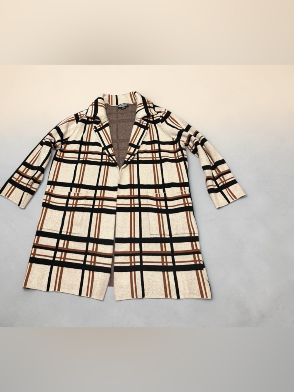 Oliver O Plaid Open-Front Coat in Cream & Brown Women’s 1X